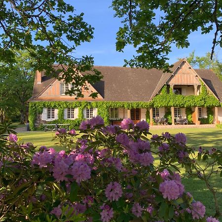 Cerdon Les Vieux Guays Bed & Breakfast エクステリア 写真