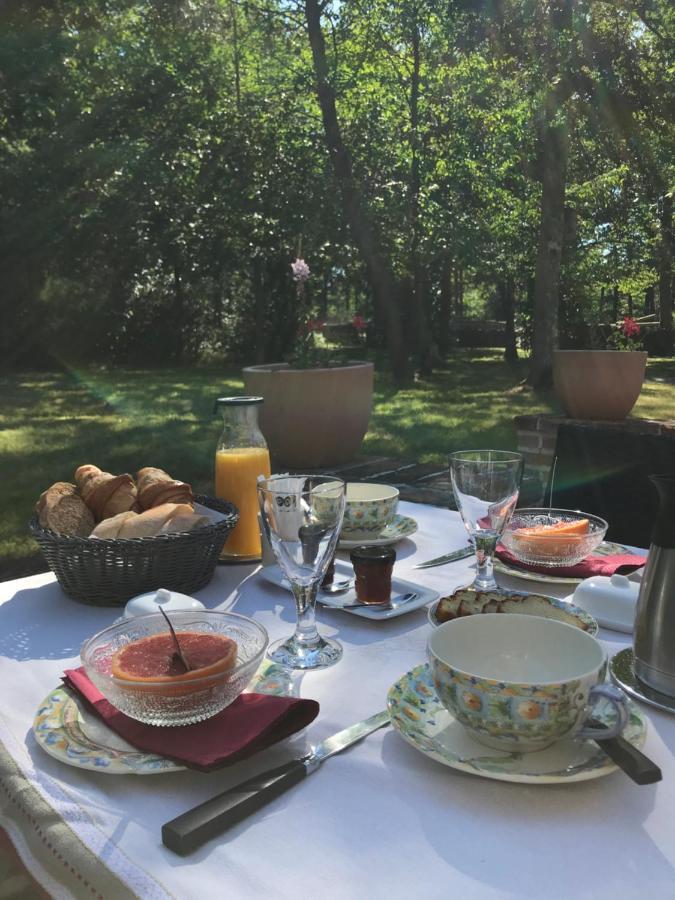 Cerdon Les Vieux Guays Bed & Breakfast エクステリア 写真