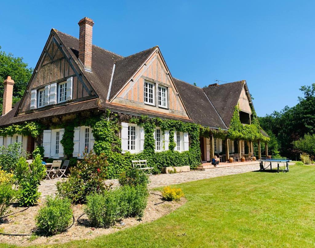 Cerdon Les Vieux Guays Bed & Breakfast エクステリア 写真