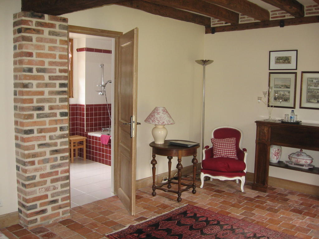 Cerdon Les Vieux Guays Bed & Breakfast 部屋 写真